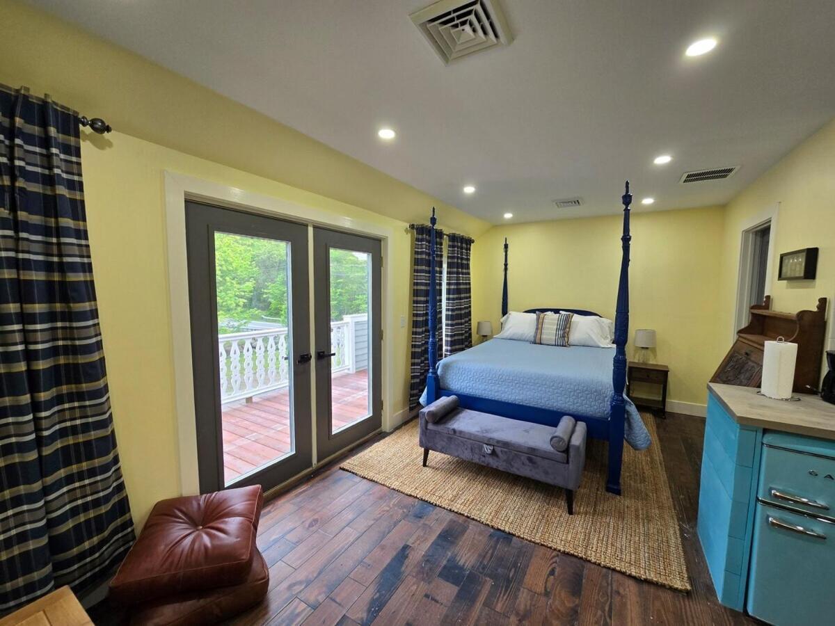 Heritage Trail Farmhouse New Hampton Экстерьер фото